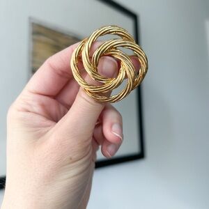Vintage 1980s Monet Knot Brooch